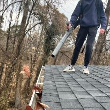 Professional-Gutter-Cleaning-Huntersville-NC 0