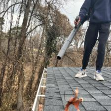 Professional-Gutter-Cleaning-Huntersville-NC 1